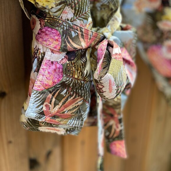 H&M | Green Multi Wrap Jacket | Size 8 |  Rare Find - Picture 4 of 11